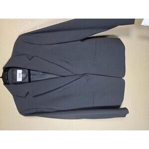Le Suit Women's Blazer - Elegant Gray Suit Jacket - Size 8